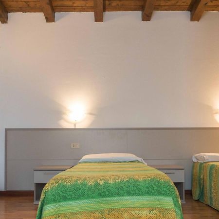 Ristorante Albergo Al Donatore Teor Bagian luar foto