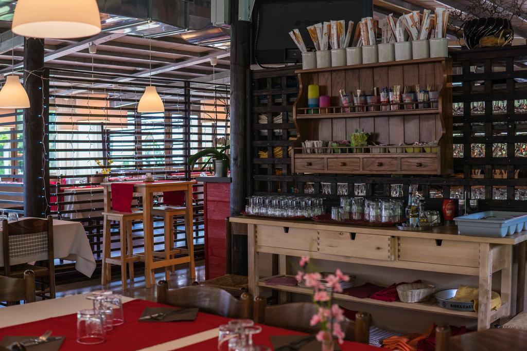 Ristorante Albergo Al Donatore Teor Bagian luar foto