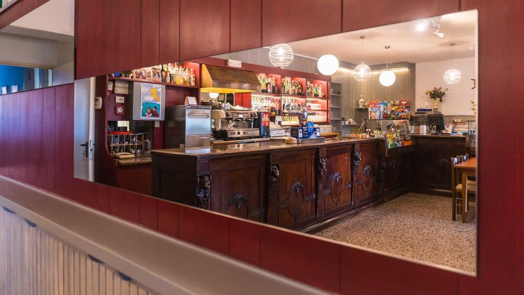 Ristorante Albergo Al Donatore Teor Bagian luar foto