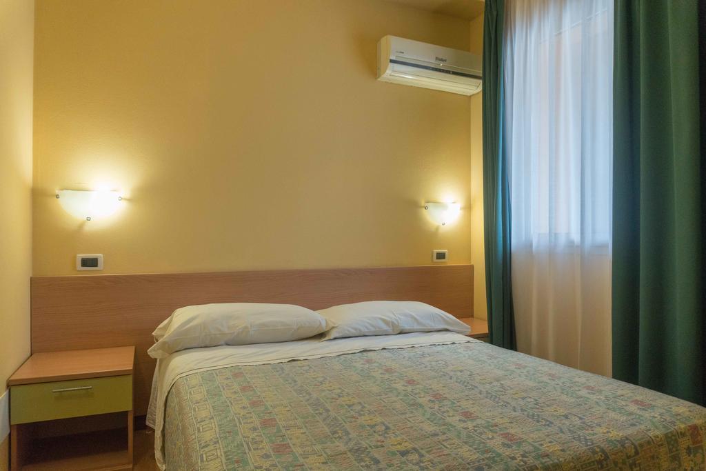 Ristorante Albergo Al Donatore Teor Ruang foto